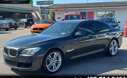 2015 BMW 740i