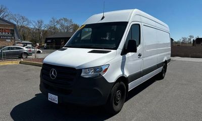 2023 Mercedes-Benz Sprinter 907 VS30
