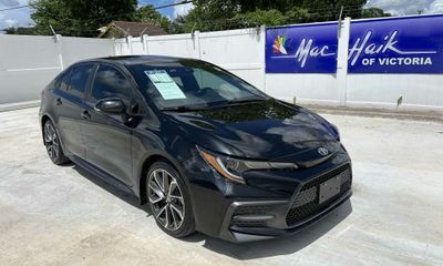2020 Toyota Corolla SE CVT W