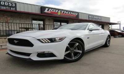 2015 Ford Mustang V6 Coupe