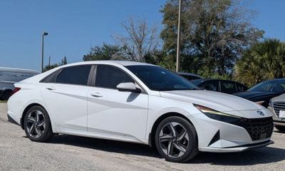 2023 Hyundai Elantra SEL W Convenience