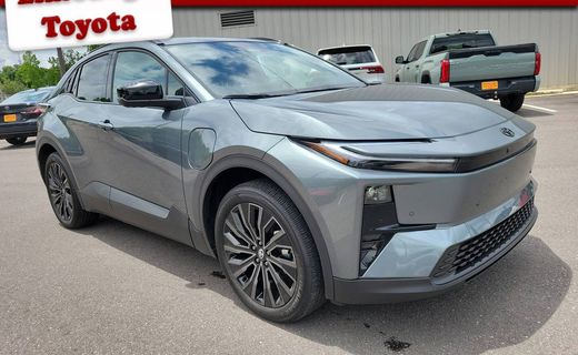 2026 Toyota C-HR SE
