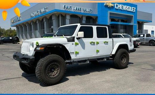 2023 Jeep Gladiator Overland