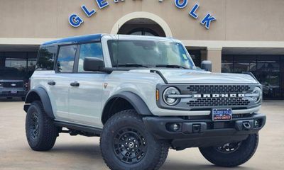 2026 Ford Bronco Badlands