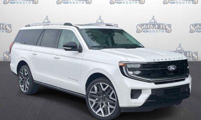 2027 Ford Expedition MAX Platinum
