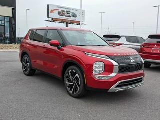 2023 Mitsubishi Outlander