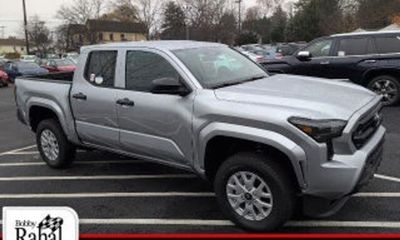 2026 Toyota Tacoma SR