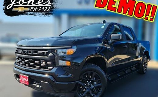 2024 Chevrolet Silverado Custom