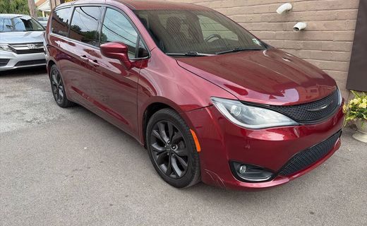 2019 Chrysler Pacifica Touring Plus