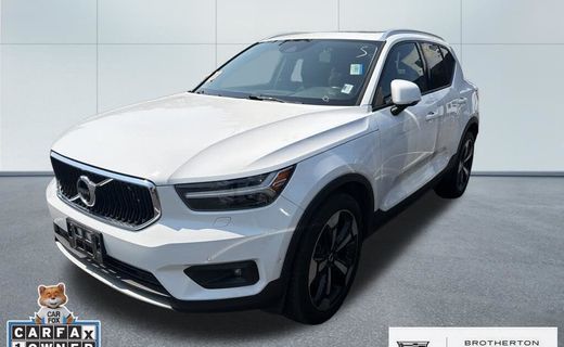 2019 Volvo XC40 Momentum