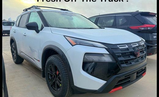 2026 Nissan Kicks MPV SV