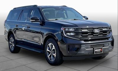 2027 Ford Expedition MAX Active