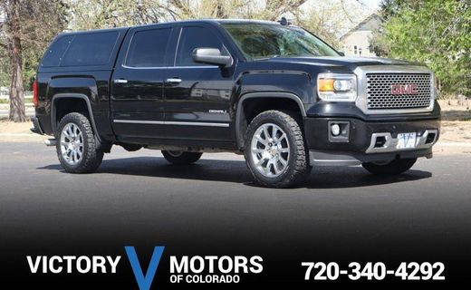 2015 GMC Sierra Denali