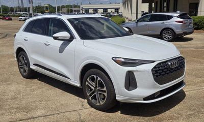 2025 Audi Q5 Quattro Premium Plus