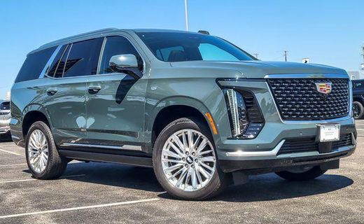 2026 Cadillac Escalade Luxury