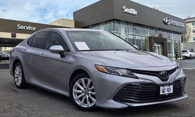 2019 Toyota Camry L LE SE