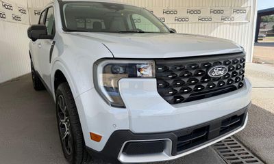 2025 Ford Maverick Lariat