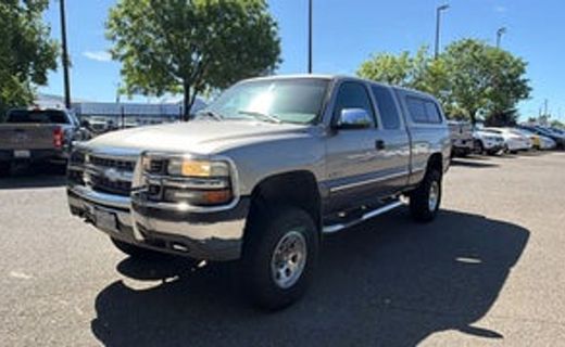 2000 Chevrolet Silverado Base