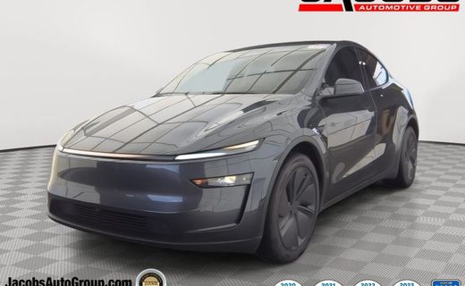 2026 Tesla Model Y Long Range