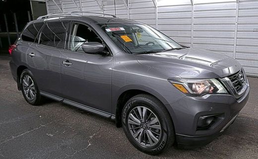 2020 Nissan Pathfinder S