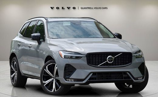 2025 Volvo XC60 Ultra Dark