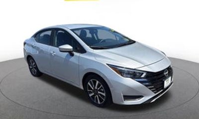 2023 Nissan Versa SV