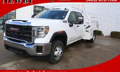 2023 GMC Sierra HD Fleet Base
