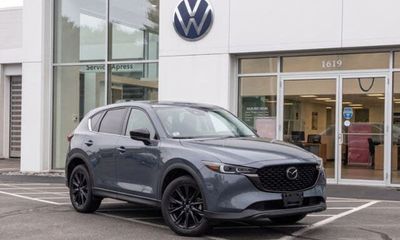 2023 Mazda CX-5 Preferred Package