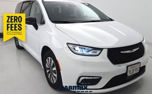 2024 Chrysler Pacifica Select