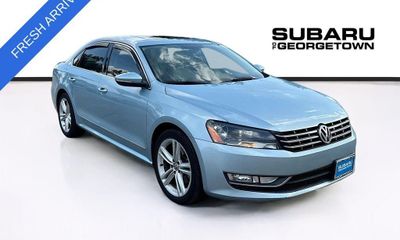 2012 Volkswagen Passat SEL