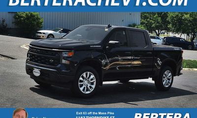 2026 Chevrolet Silverado Custom