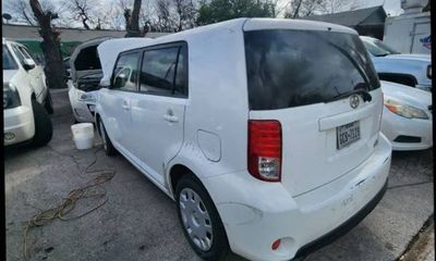2015 Toyota Scion XB N Grade