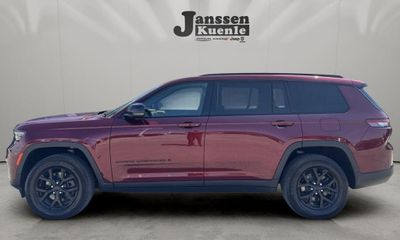 2024 Jeep Grand Cherokee L Laredo