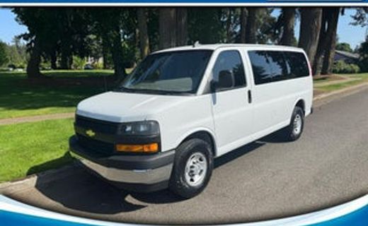 2018 Chevrolet Express LS