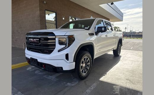2025 GMC Sierra AT4