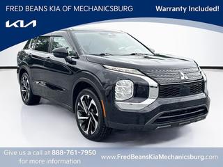 2022 Mitsubishi Outlander ES
