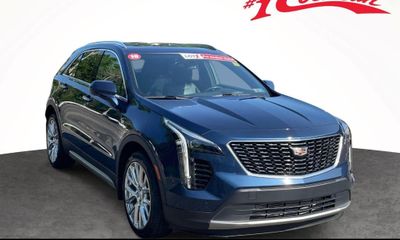 2019 Cadillac XT4 Premium Luxury