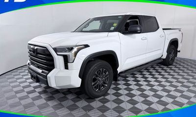 2025 Toyota Tundra SR5