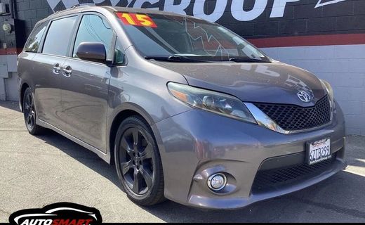 2015 Toyota Sienna SE
