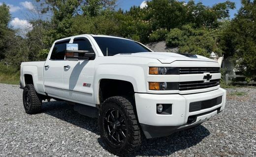 2018 Chevrolet Silverado LTZ