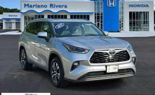 2021 Toyota Highlander XLE NAV