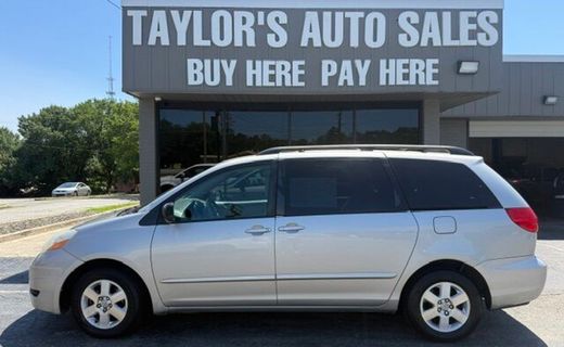 2009 Toyota Sienna LE