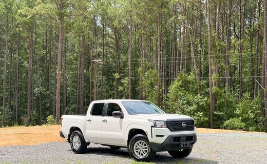 2022 Nissan Frontier
