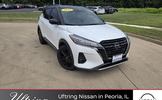 2023 Nissan Kicks SR