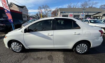 2008 Toyota Yaris Base