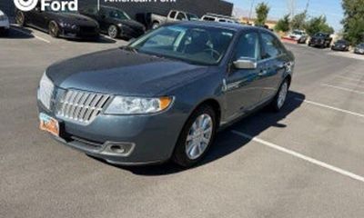 2012 Lincoln MKZ Base