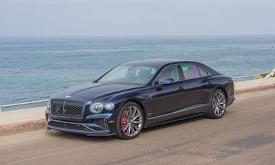 2025 Bentley Flying Spur Speed