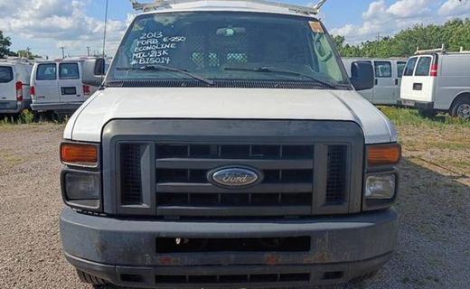 2013 Ford E-Series