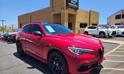 2021 Alfa Romeo Stelvio TI