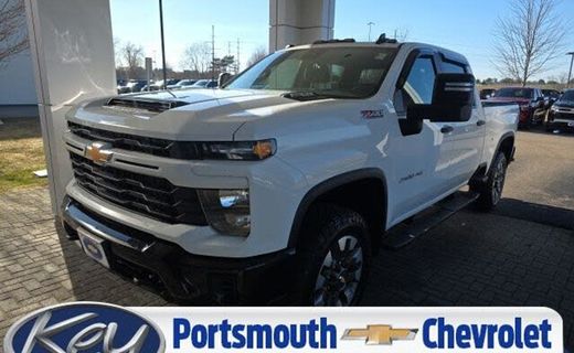 2024 Chevrolet Silverado HD Custom